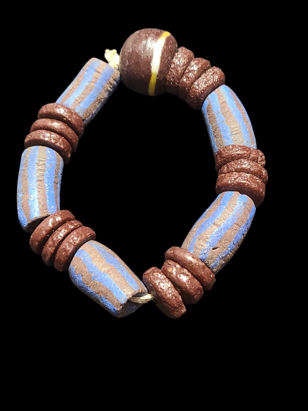 Ahoo stone bracelet